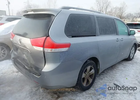 2012 Toyota Sienna Le V6 8 Passenger из США, поврежденный, VIN 5TDKK3DC7CS233223